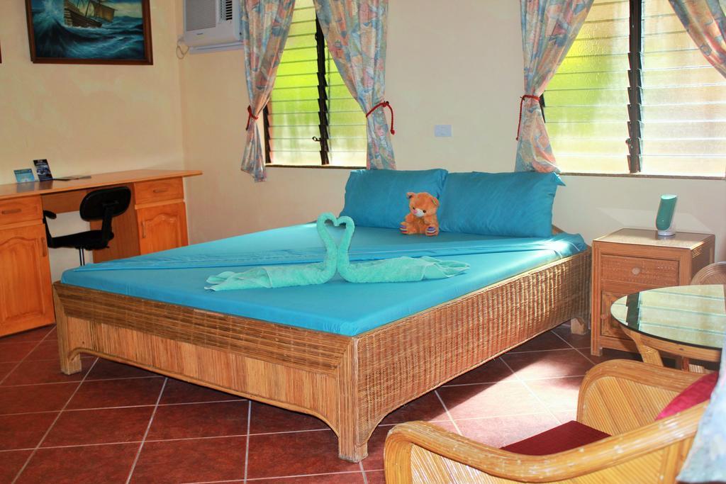 Aqua-Landia Resort Dauin Buitenkant foto