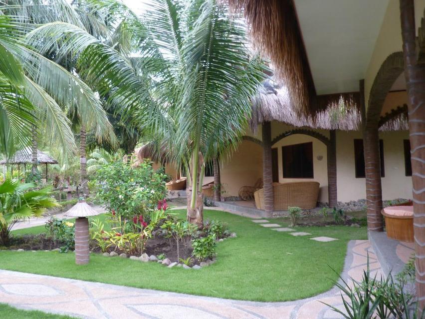 Aqua-Landia Resort Dauin Buitenkant foto