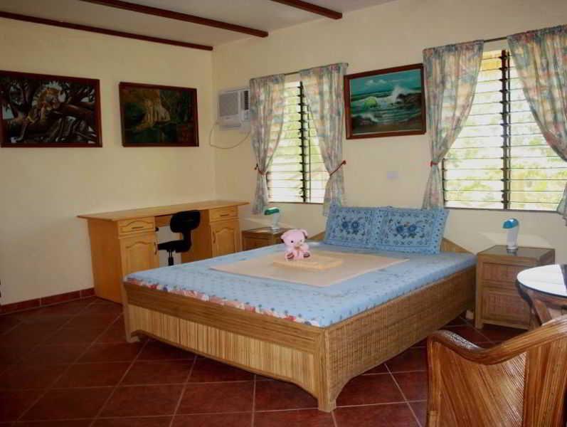 Aqua-Landia Resort Dauin Buitenkant foto