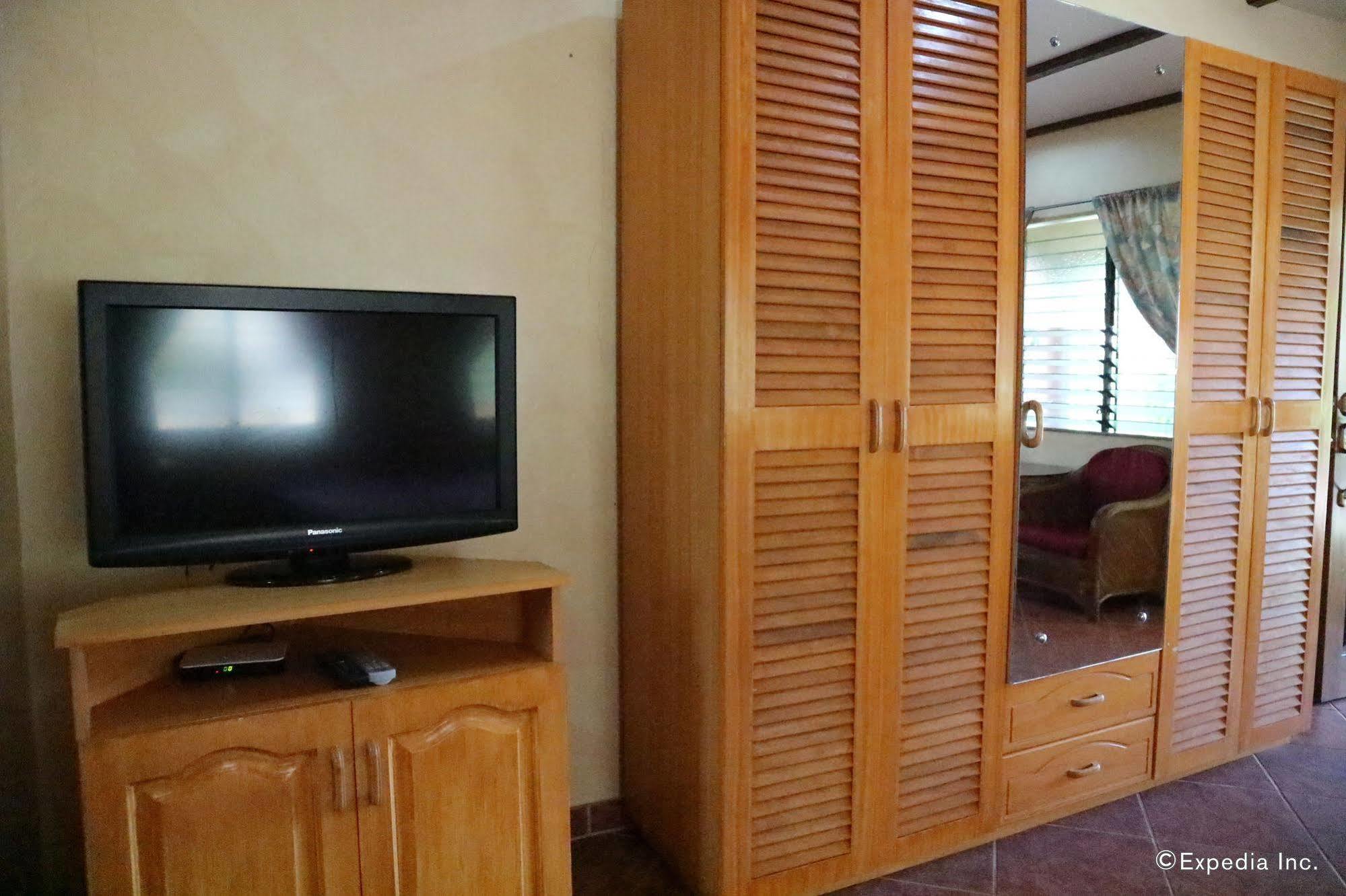 Aqua-Landia Resort Dauin Buitenkant foto