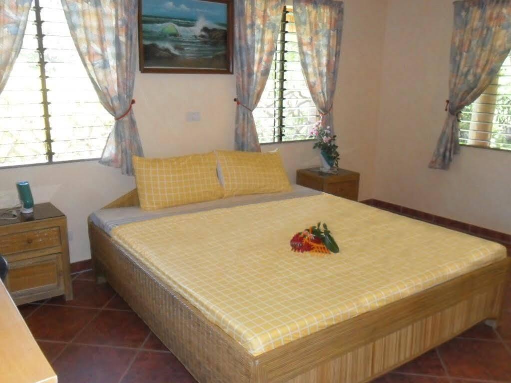 Aqua-Landia Resort Dauin Buitenkant foto
